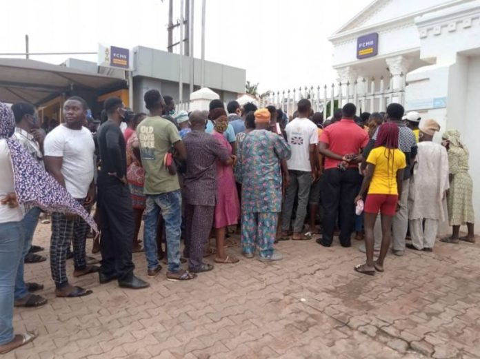 Chaos As Man At Crowded ATM Point Collapses In Lagos